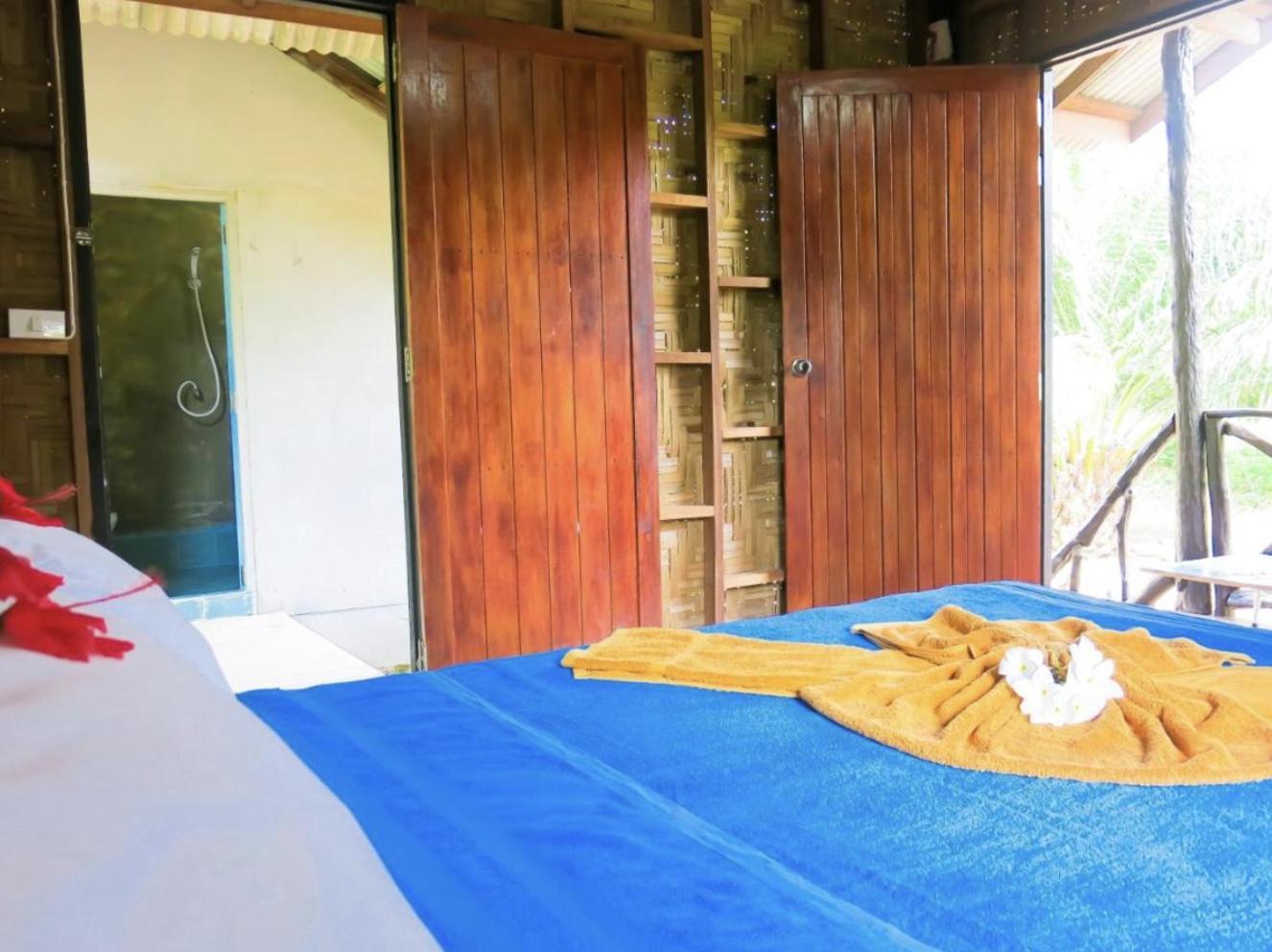 Seaside Sanctuary Bungalows Koh Lanta Ngoại thất bức ảnh